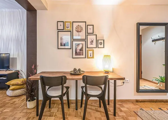 Bohemian Chic 1Br Apartment In The Heart Of Athens